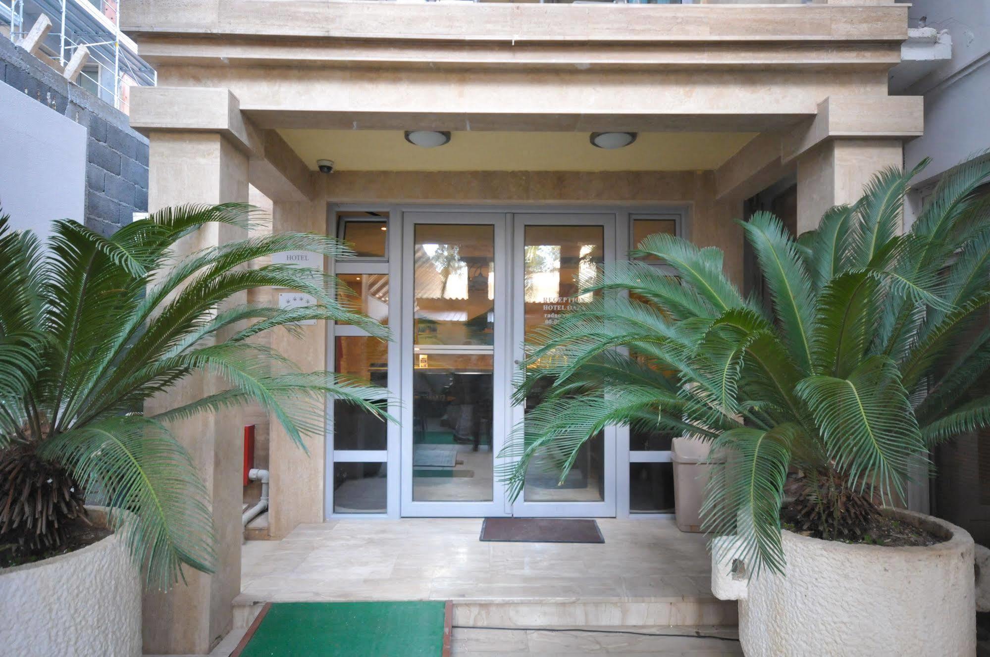 Hotel Oaza Budva Exterior foto